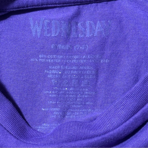 Purple Wednesday Adams TV Show Cropped Graphic T-Shirt Size Medium (7–8) - Picture 3 of 3